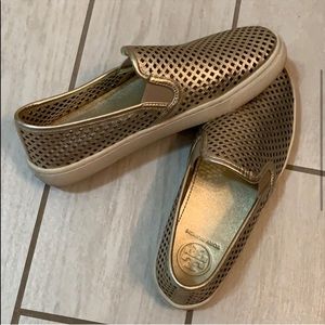 Tory Burch Jesse Perforated Sneaker - Pale Gold